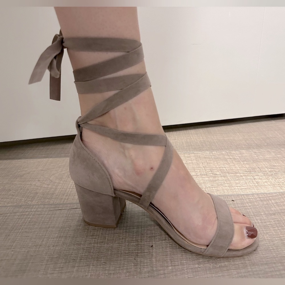 Le Chateau Suede Leather Lace Up Heels